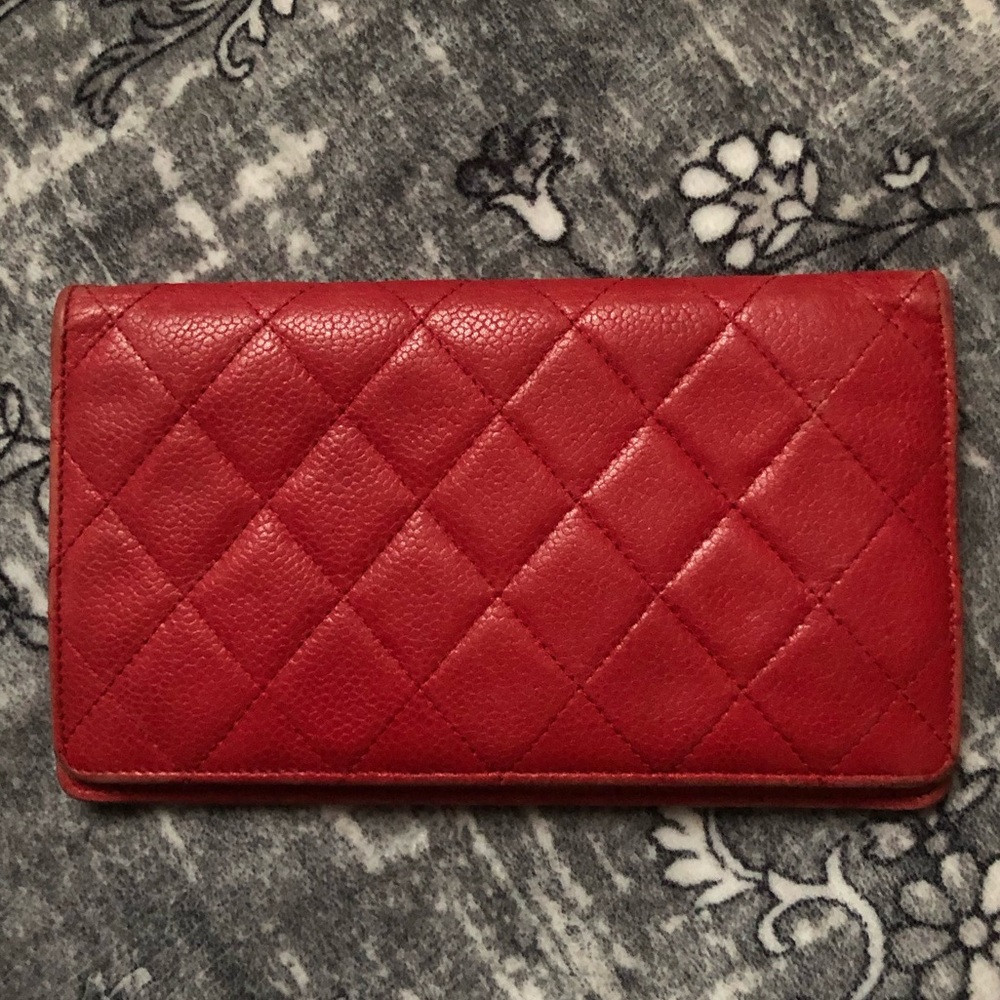 AUTHENTIC CHANEL Quilted Red Caviar Leather Interlocking CC Classic Long Wallet - Picture 6 of 16